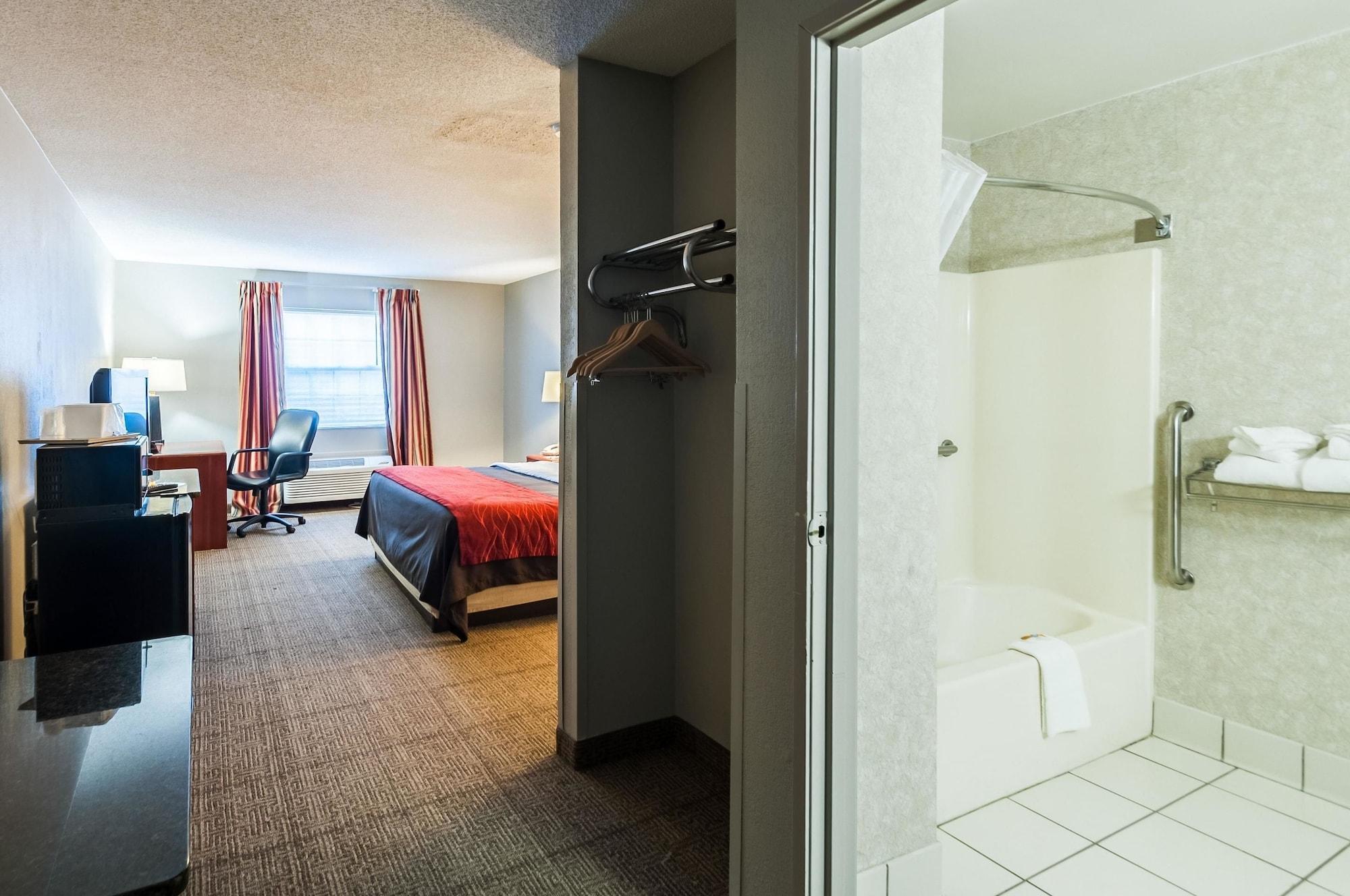 Quality Inn Solomons - Beacon Marina Esterno foto
